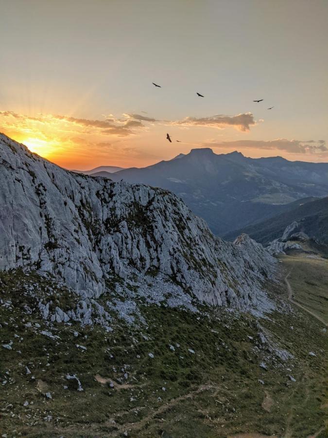 Apartamento Olmares Picos De Europa - 4 Personas Lomena ภายนอก รูปภาพ